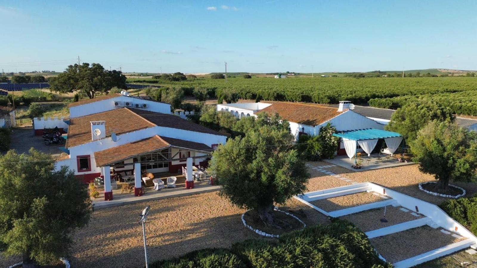 费雷拉杜阿连特茹 Quinta Da Chamine酒店 外观 照片
